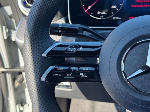 New 2026 Mercedes-Benz CLE 300 4MATIC Coupe image 14