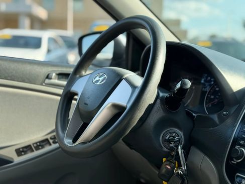 Used 2017 Hyundai Accent SE FWD image 24