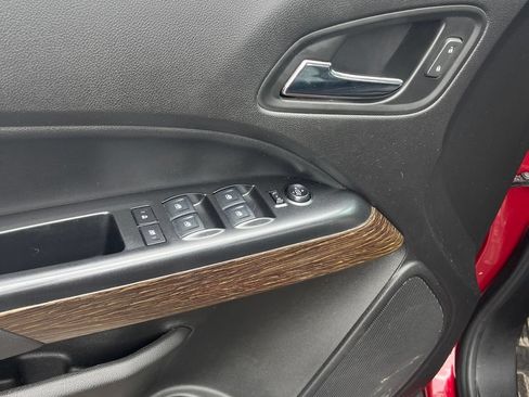 Used 2019 GMC Canyon Denali RWD image 11