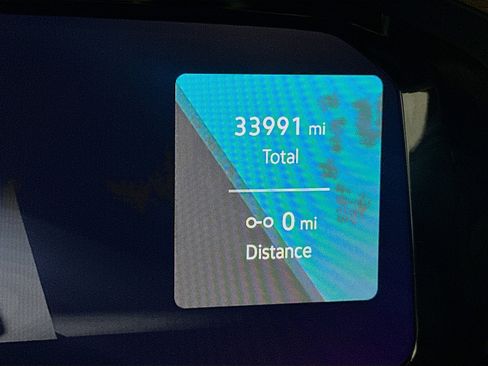 Used 2025 Volkswagen Atlas SE image 18