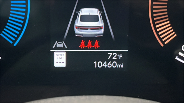 Used 2025 Hyundai Sonata SEL FWD image 10