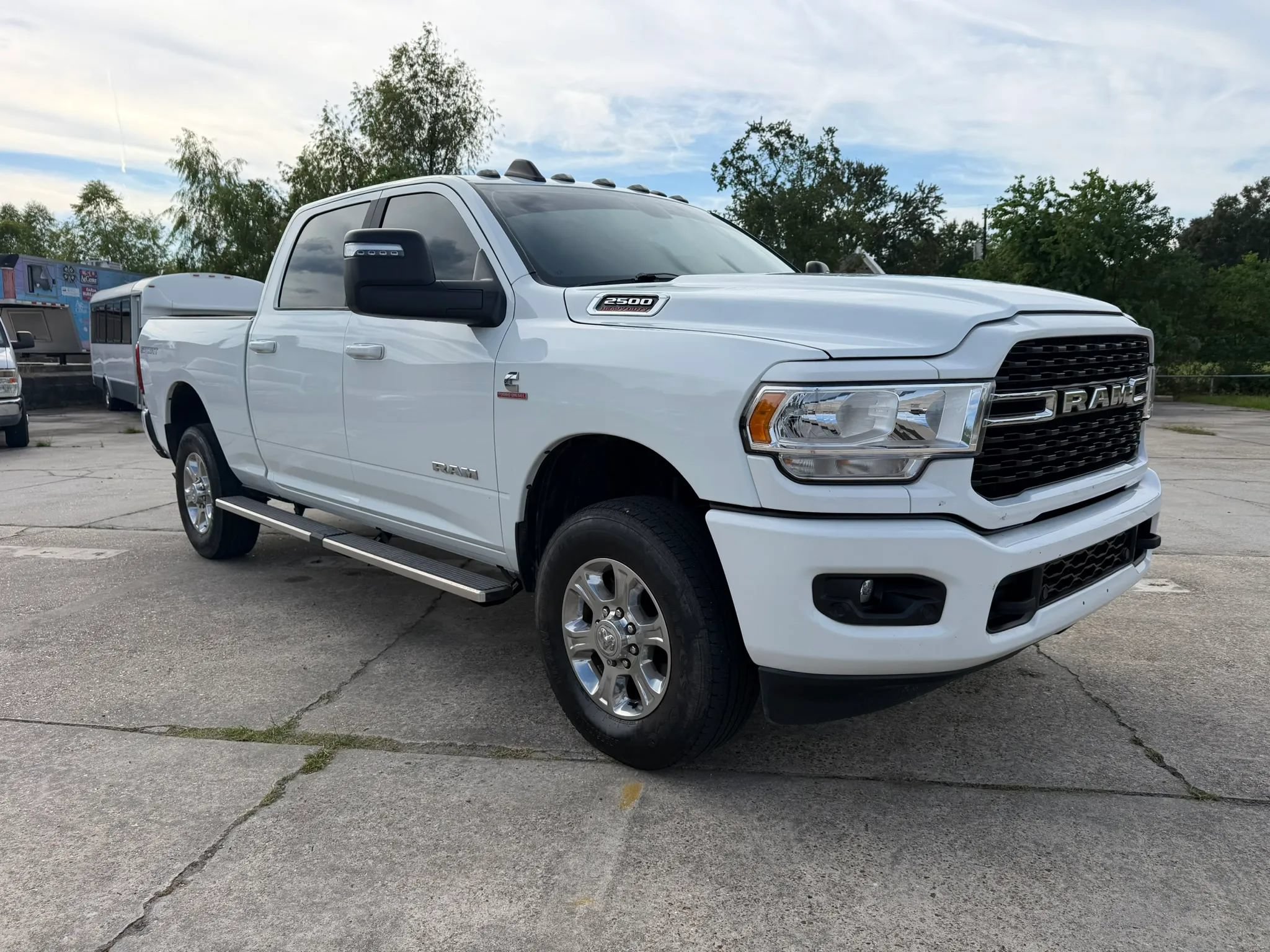 Used 2024 RAM 2500 Big Horn w/ Level 2 Equipment Group AWD/4WD image 7