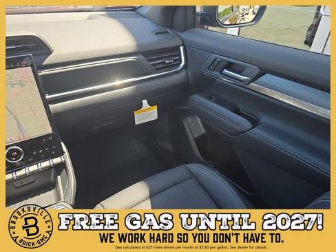 New 2027 GMC Terrain Elevation w/ Elevation Premium Package AWD/4WD image 14