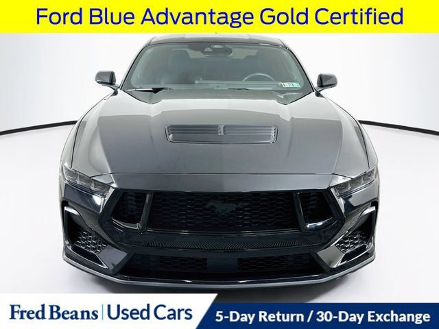 Used 2025 Ford Mustang GT Premium RWD image 2