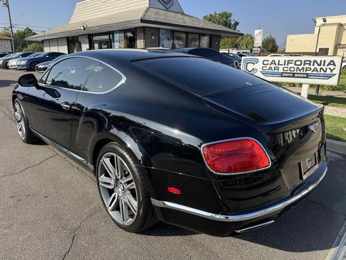 Used 2017 Bentley Continental GT image 3