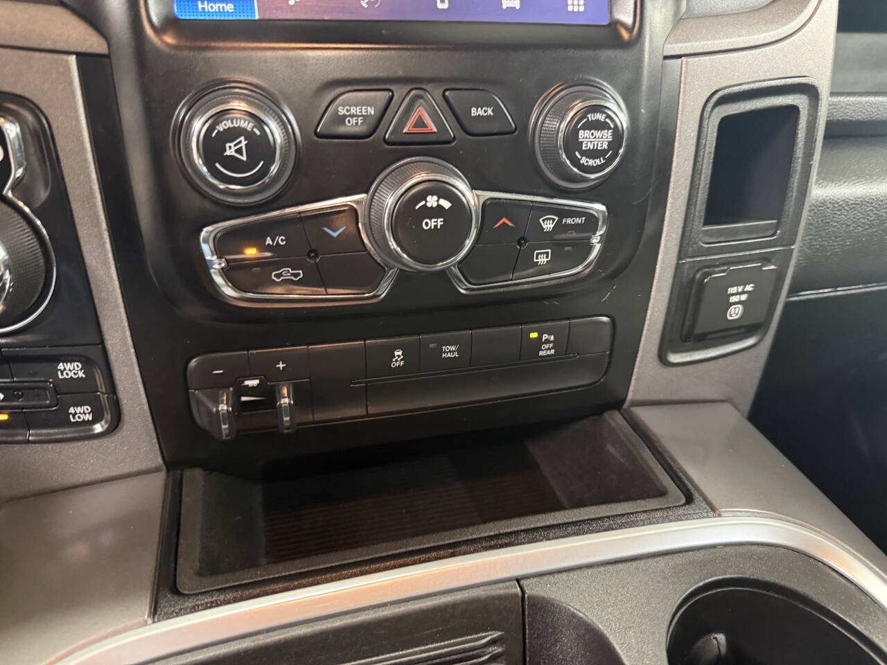 Used 2022 RAM 2500 Tradesman w/ Protection Group AWD/4WD image 27