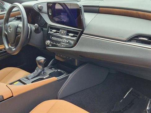 Certified 2025 Lexus ES 350 w/ Premium Package FWD image 21