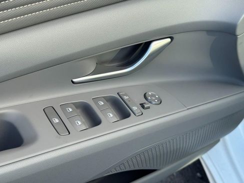 New 2026 Hyundai Elantra SEL Sport Premium FWD image 10