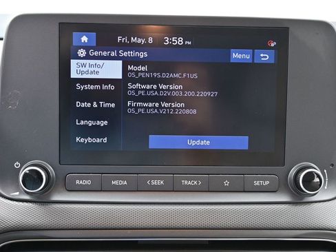 Used 2023 Hyundai Kona SEL AWD/4WD image 25