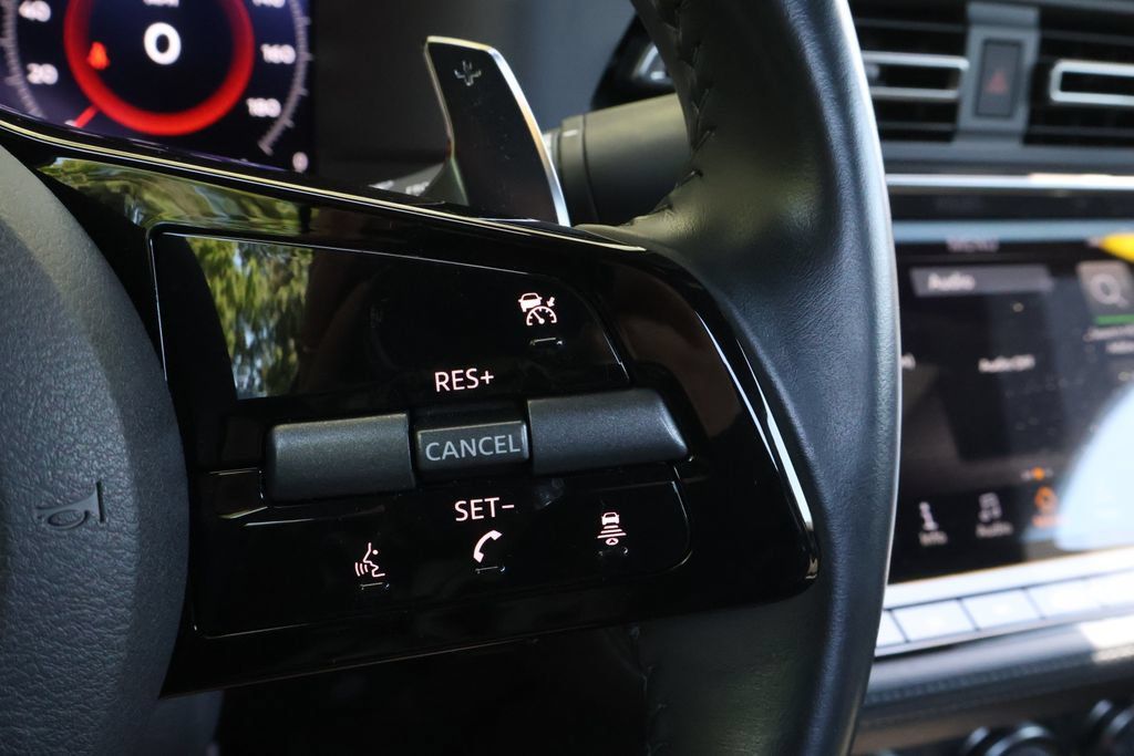 Used 2023 Nissan Z w/ Floor Mat Package (L93) RWD image 28