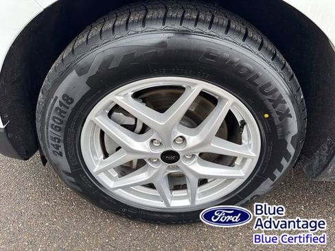 Certified 2024 Ford Edge SEL AWD/4WD image 10