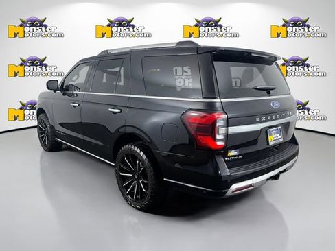 Used 2024 Ford Expedition Platinum AWD/4WD image 7