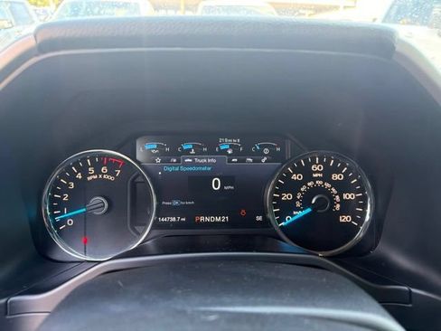 Used 2016 Ford F150 Lariat AWD/4WD image 8