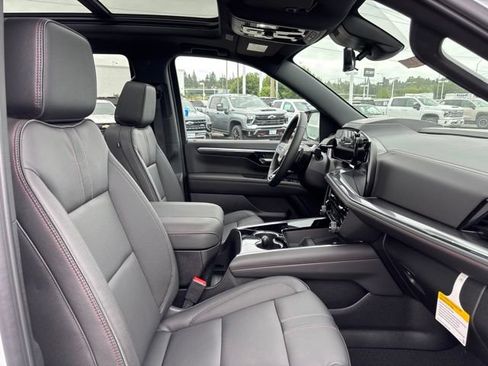 New 2026 Chevrolet Tahoe RST w/ Advanced Technology Package AWD/4WD image 10