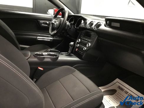 Used 2016 Ford Mustang Convertible w/ Equipment Group 051A image 38