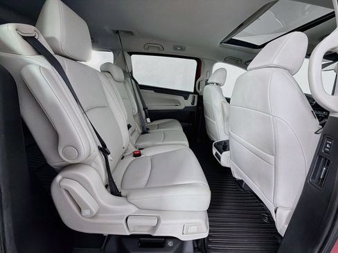 Used 2025 Honda Odyssey EX-L image 26