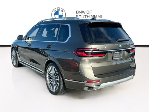 Certified 2025 BMW X7 xDrive40i w/ Premium Package AWD/4WD image 5