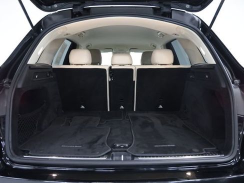Used 2018 Mercedes-Benz GLC 300 4MATIC image 17