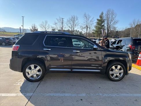 Used 2014 GMC Terrain Denali w/ Cargo Package image 23