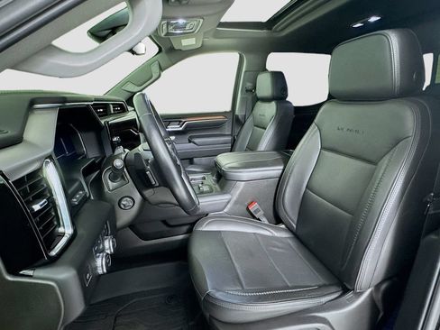 Used 2024 GMC Sierra 1500 Denali AWD/4WD image 12