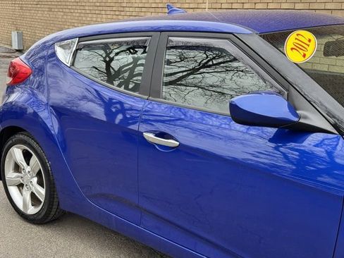 Used 2012 Hyundai Veloster image 7