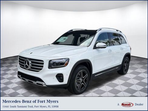New 2026 Mercedes-Benz GLB 250 4MATIC image 1