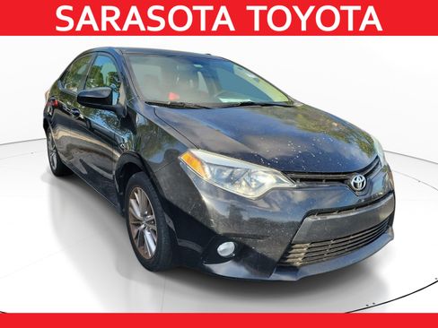 Used 2014 Toyota Corolla LE FWD image 1