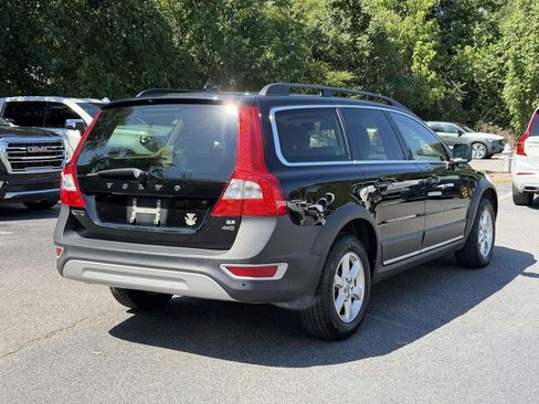 Used 2010 Volvo XC70 3.2 AWD/4WD image 2