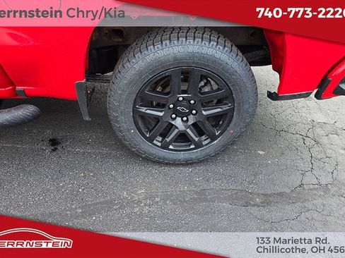 Used 2023 Chevrolet Silverado 1500 Custom w/ Rally Edition AWD/4WD image 23