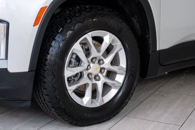 Used 2022 Chevrolet Traverse LS w/ LPO, Floor Liner Package AWD/4WD image 58