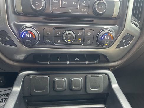 Used 2015 Chevrolet Silverado 1500 LTZ image 36