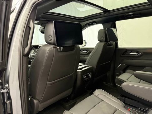New 2026 GMC Yukon Denali w/ Denali Reserve Package AWD/4WD image 23