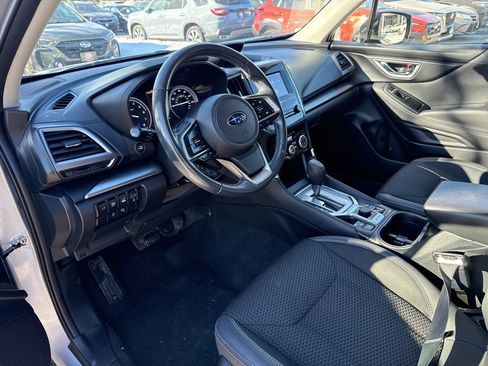 Used 2024 Subaru Forester Premium image 20