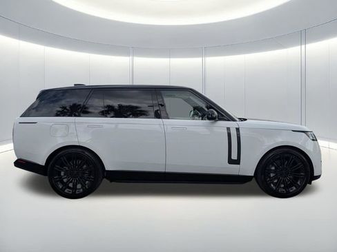 New 2026 Land Rover Range Rover Long Wheelbase SE AWD/4WD image 6