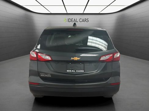 Used 2019 Chevrolet Equinox LS FWD image 6