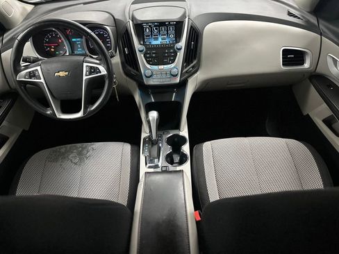 Used 2014 Chevrolet Equinox LT w/ Driver Convenience Package image 3