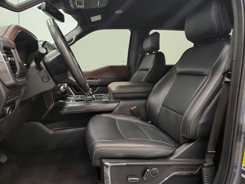 Used 2023 Ford F150 Lariat w/ Equipment Group 502A High image 18