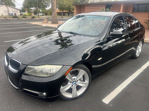 Used 2010 BMW 335i Sedan image 1