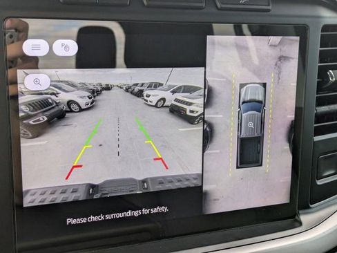 Used 2023 Ford F150 Lightning XLT image 19