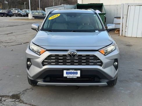 Used 2021 Toyota RAV4 Limited image 2