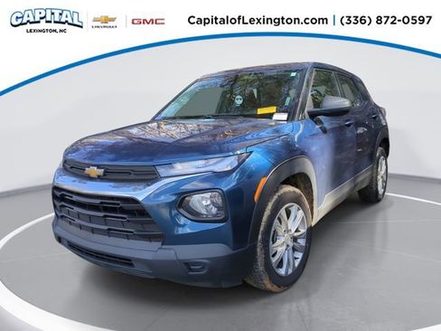 Used 2021 Chevrolet TrailBlazer LS image 1