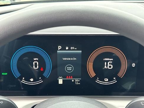 New 2026 Hyundai Tucson Blue SE image 14