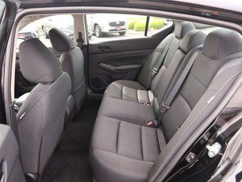 Used 2024 Nissan Altima 2.5 SV image 9