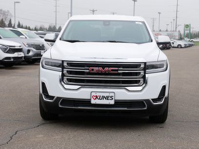 Used 2023 GMC Acadia SLE