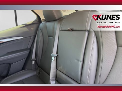 Used 2024 Buick Envision Preferred AWD/4WD image 34