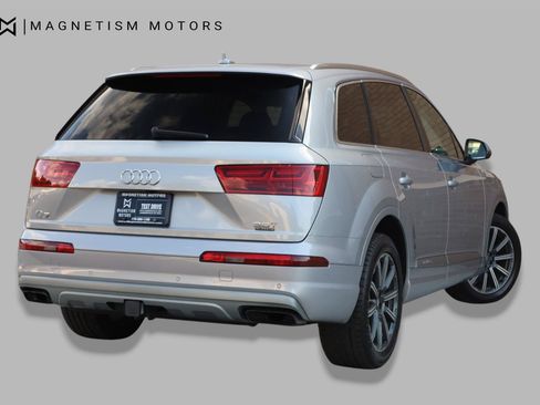 Used 2017 Audi Q7 3.0T Premium Plus AWD/4WD image 9