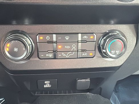 Used 2021 Ford F250 XL w/ STX Appearance Package image 19