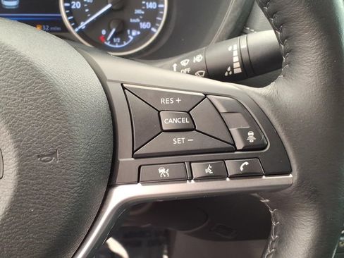 Certified 2023 Nissan Sentra SV FWD image 27