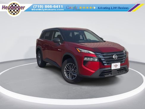 Used 2025 Nissan Rogue S AWD/4WD image 1