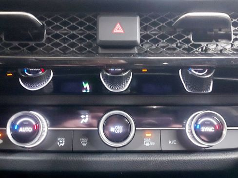 Certified 2025 Acura ADX AWD image 30